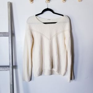 PINK ROSE CREAM SWEATER SIZE MEDIUM